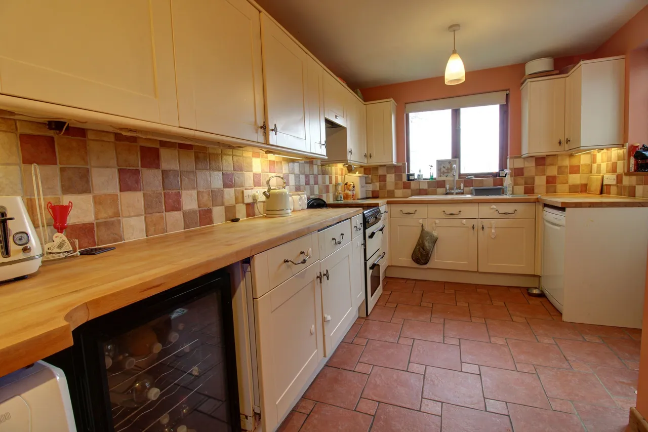 Pains Hill, Little Stonham, IP14, photo 5