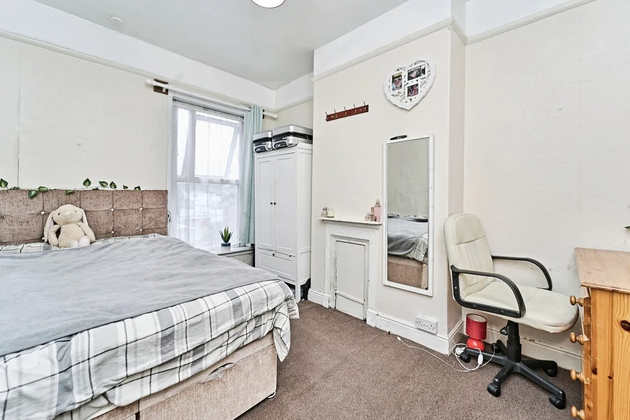 Kingsley Street, Walsall, West Midlands, WS2, photo 15