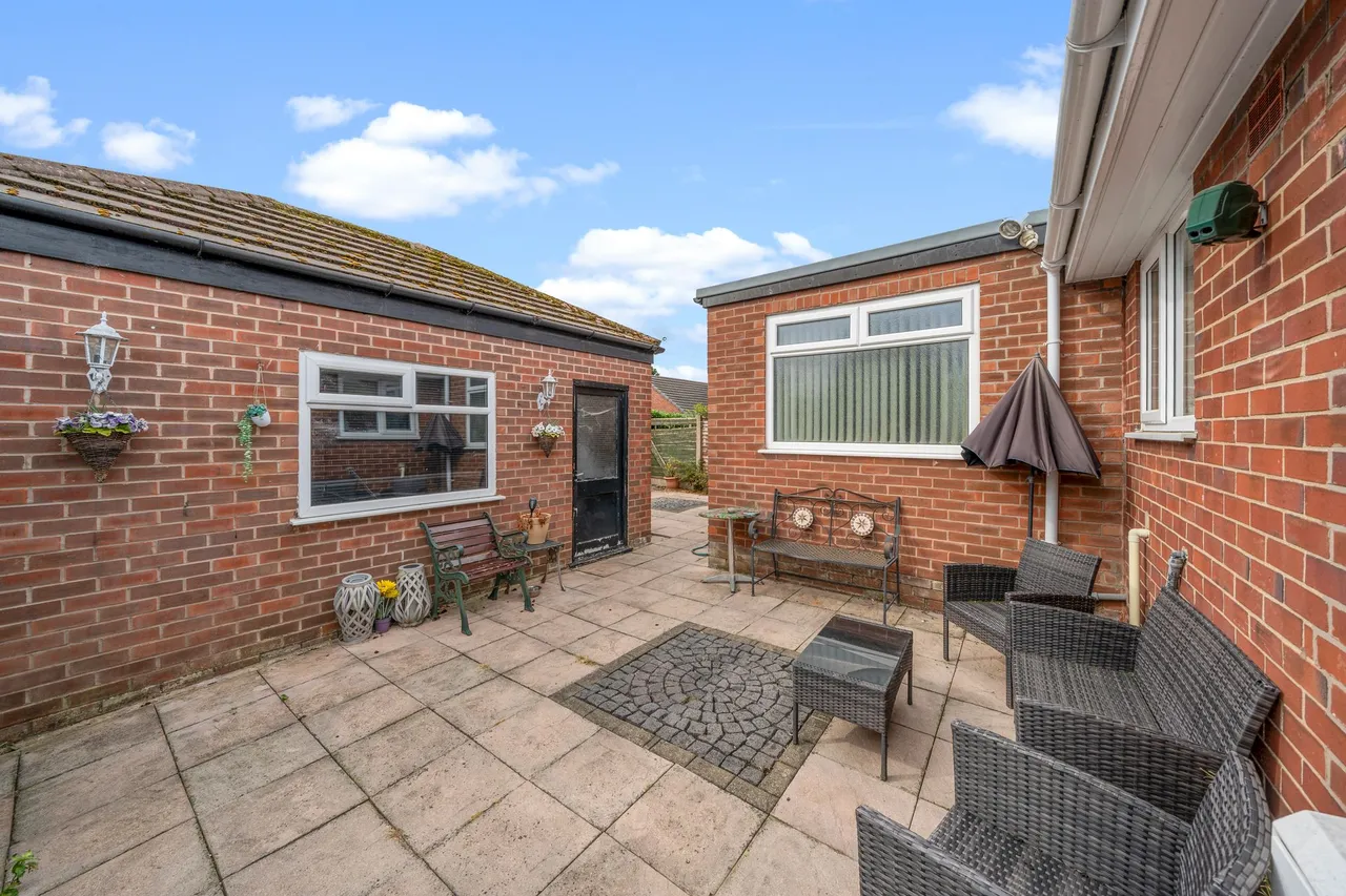 St. Oswalds Close, Winwick, Warrington, Warrington, WA2 8LW, photo 12