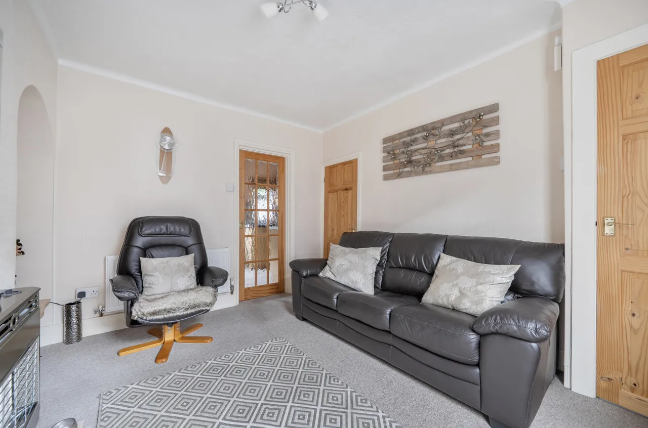 Picton Street, Llanidloes, photo 3