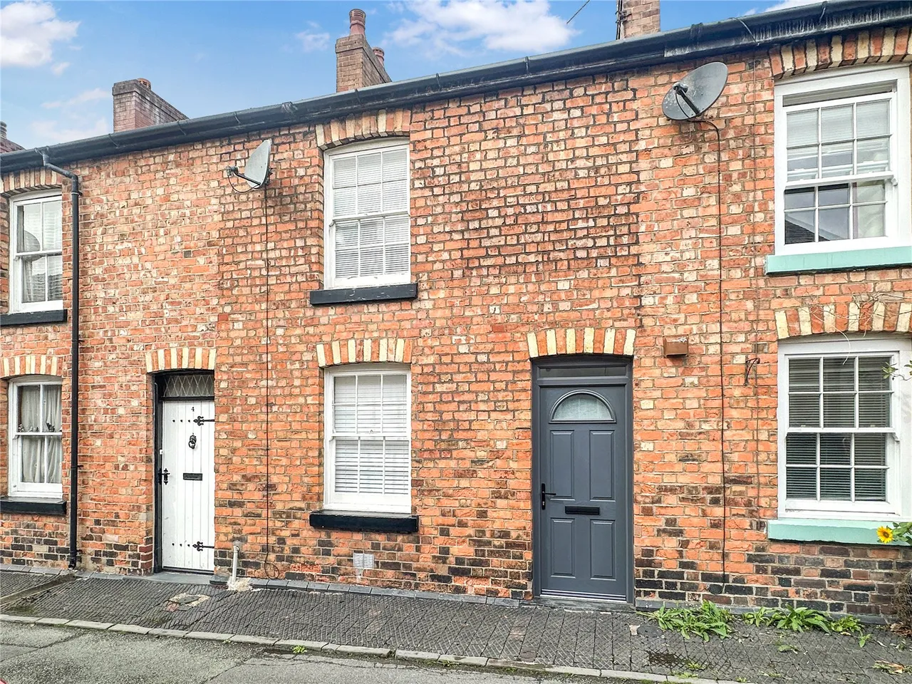 2 bed house for sale, Picton Street, Llanidloes