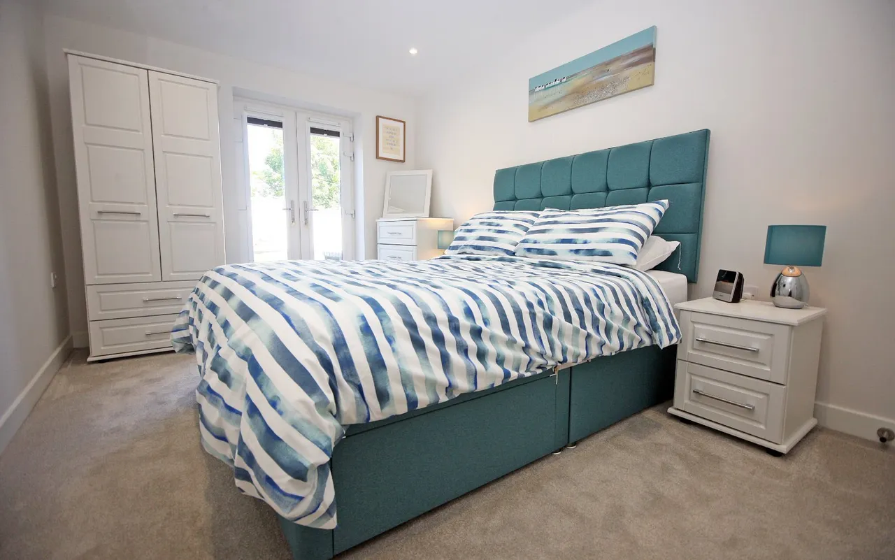 Beach Road, Benllech, photo 7