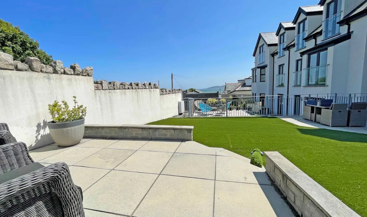 Beach Road, Benllech, photo 15