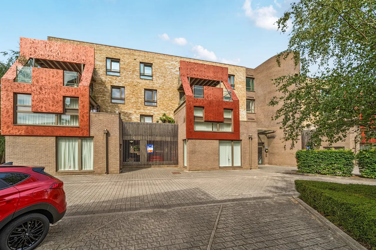 Blondin Way, London, SE16, photo 14