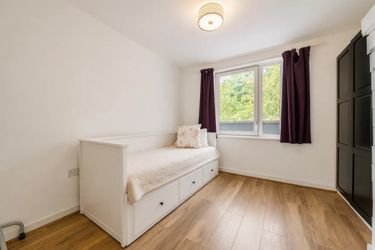 Blondin Way, London, SE16, photo 4