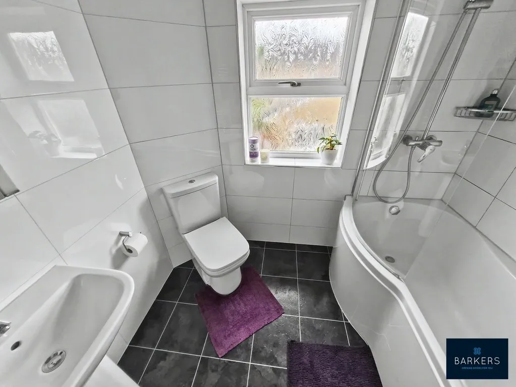 Hodgson Lane, Drighlington BD11 1BN, photo 11