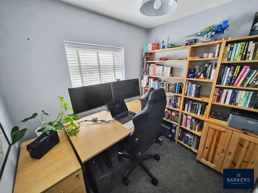Hodgson Lane, Drighlington BD11 1BN, photo 10