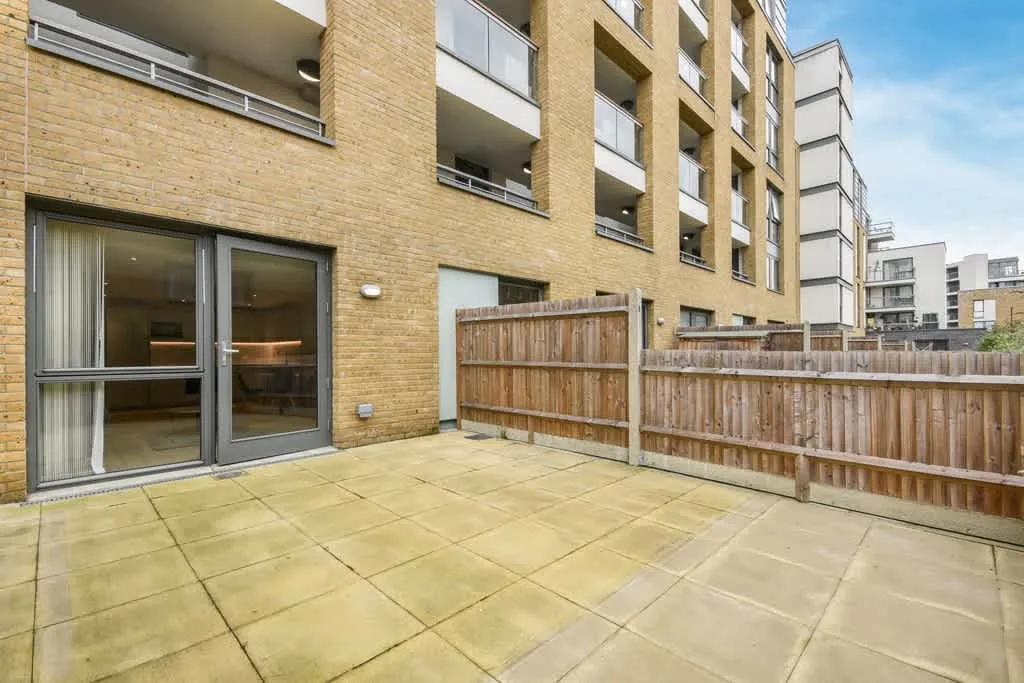 Packington Square, London, N1, photo 4