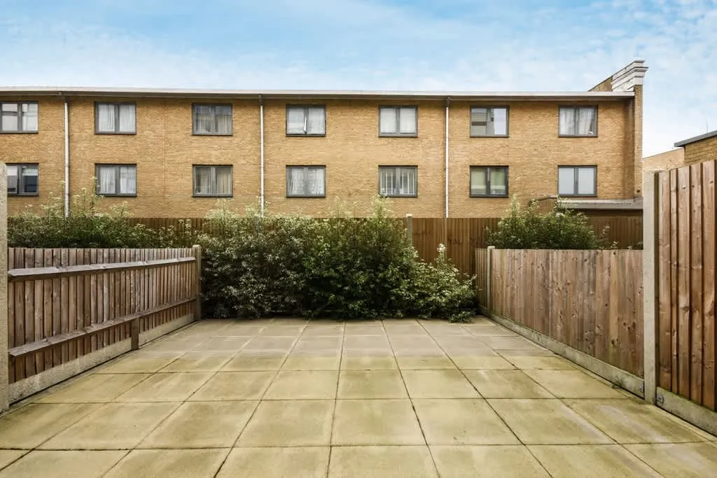 Packington Square, London, N1, photo 11