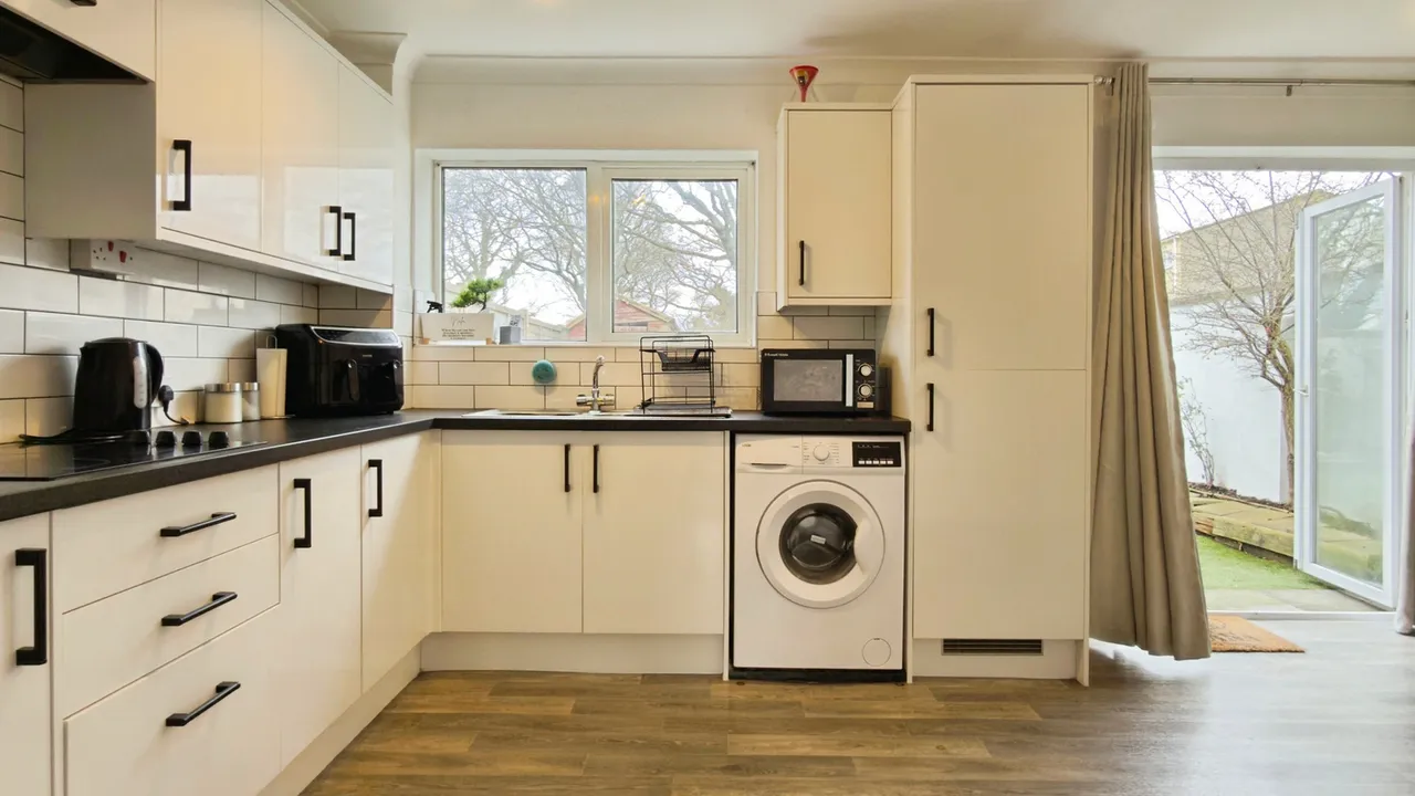 Withypool Gardens, Whitchurch, Bristol, photo 9