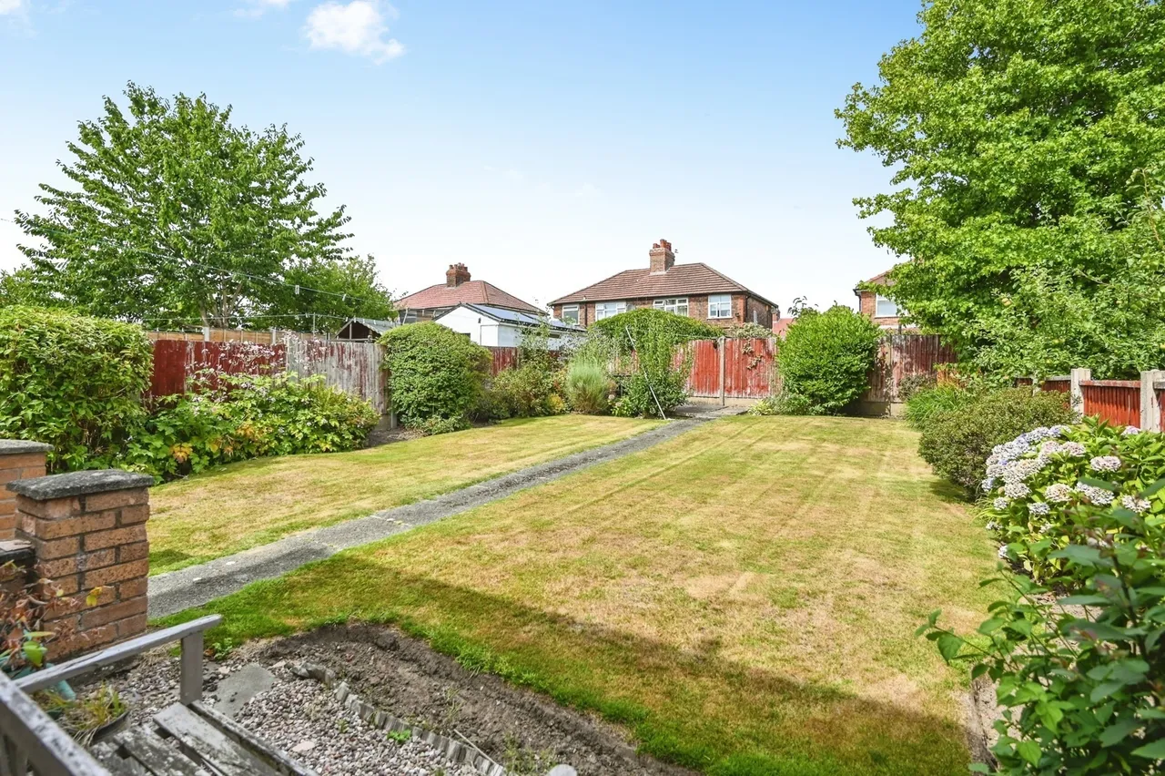 West Drive, Great Sankey, Warrington, Cheshire, WA5, photo 19