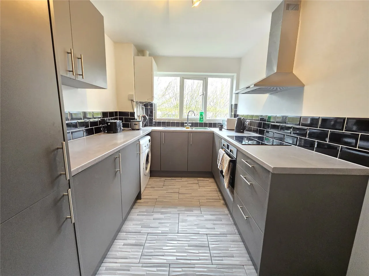 Saxon Mill Lane, Tamworth, Staffordshire, B79, photo 2