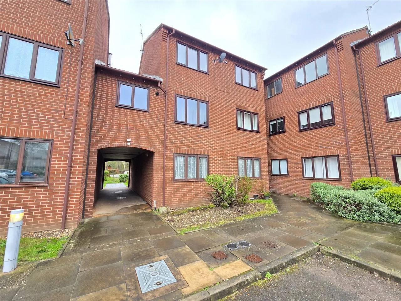 2 bed flat for sale — Saxon Mill Lane, Tamworth, Staffordshire, B79
