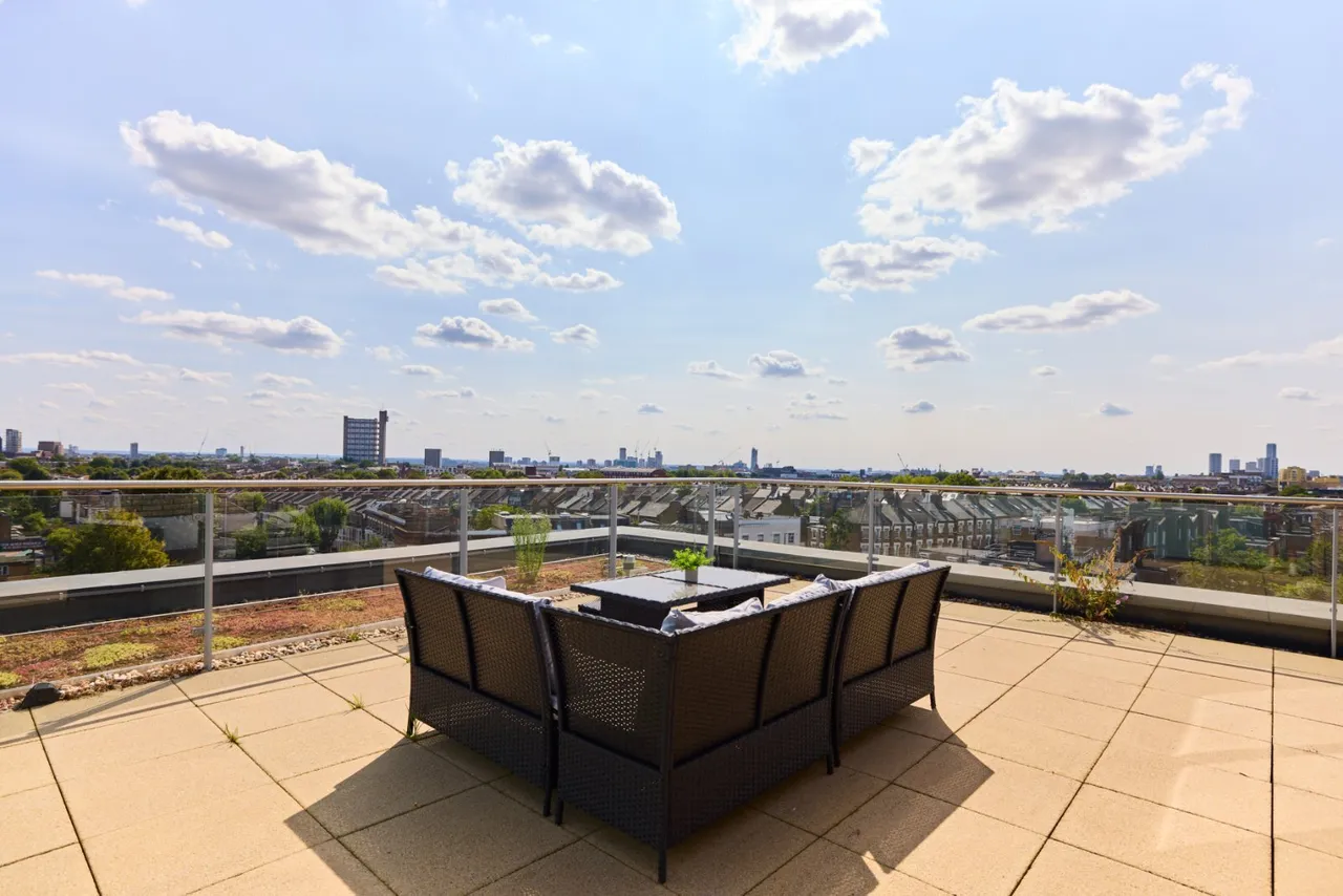 Salusbury Road, London, NW6, photo 37