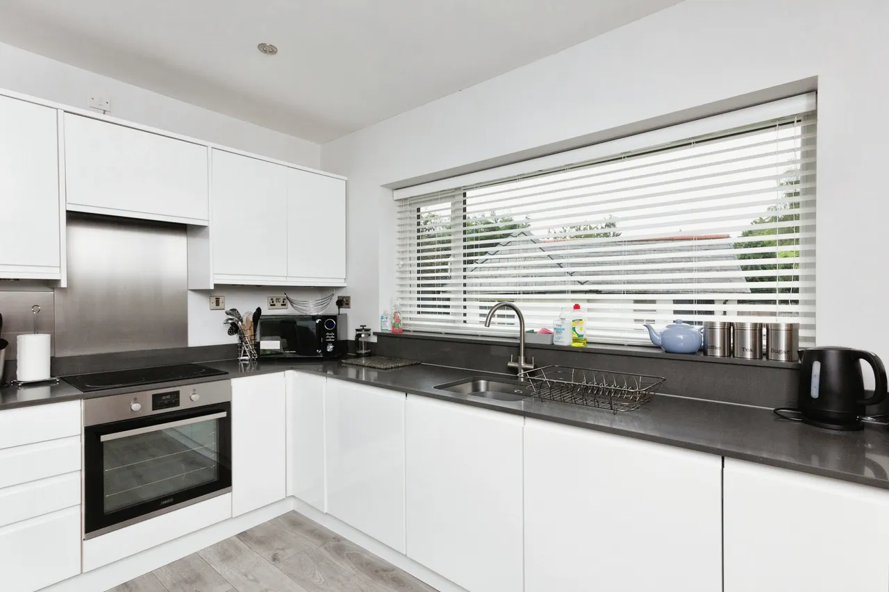 Whinacres, Conwy, LL32, photo 5
