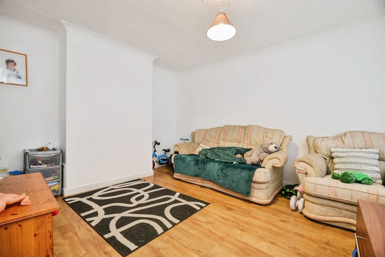 Tithe Barn Road, Stockton-On-Tees, photo 4