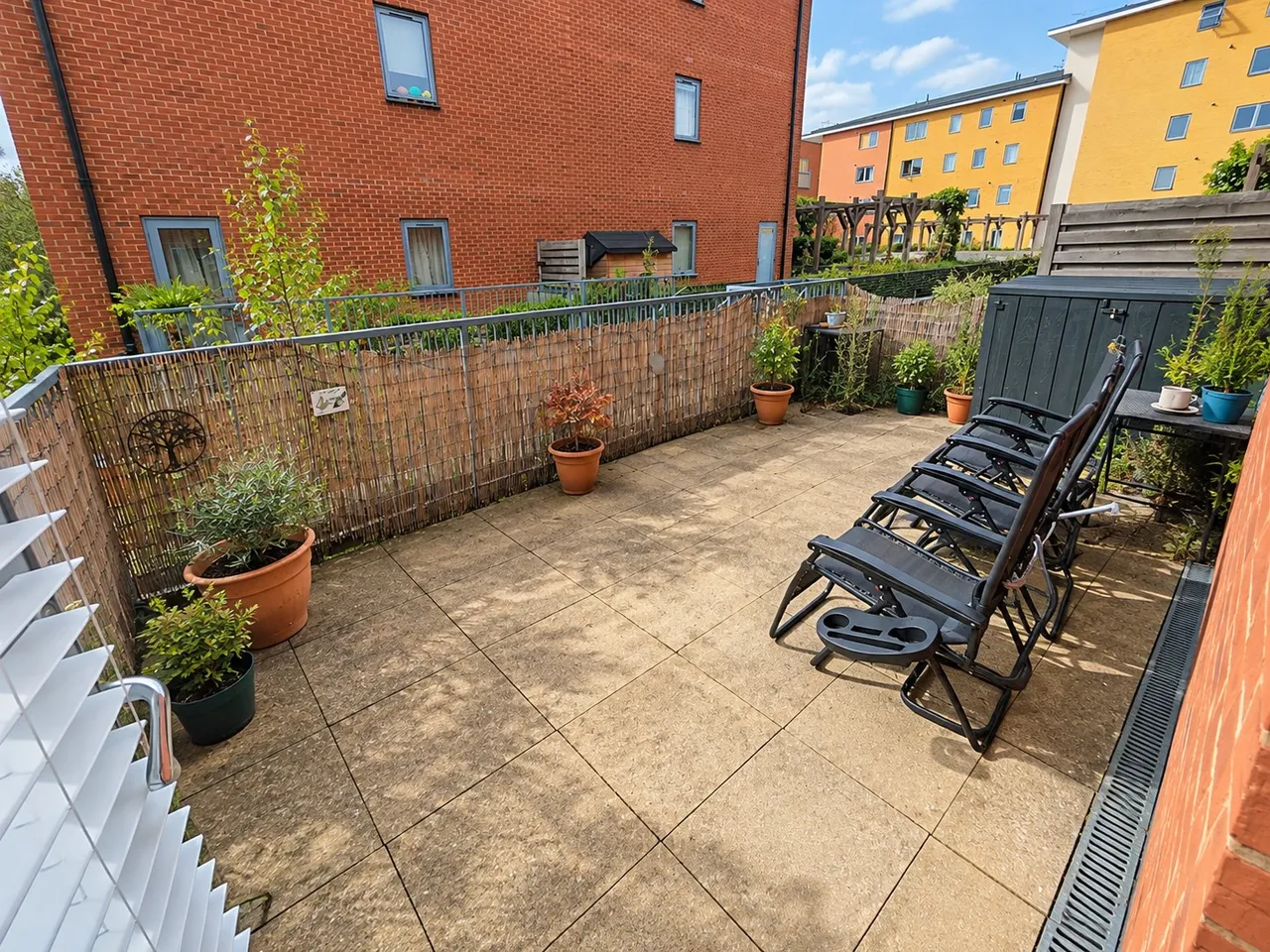Taywood Road, Northolt, UB5, photo 6