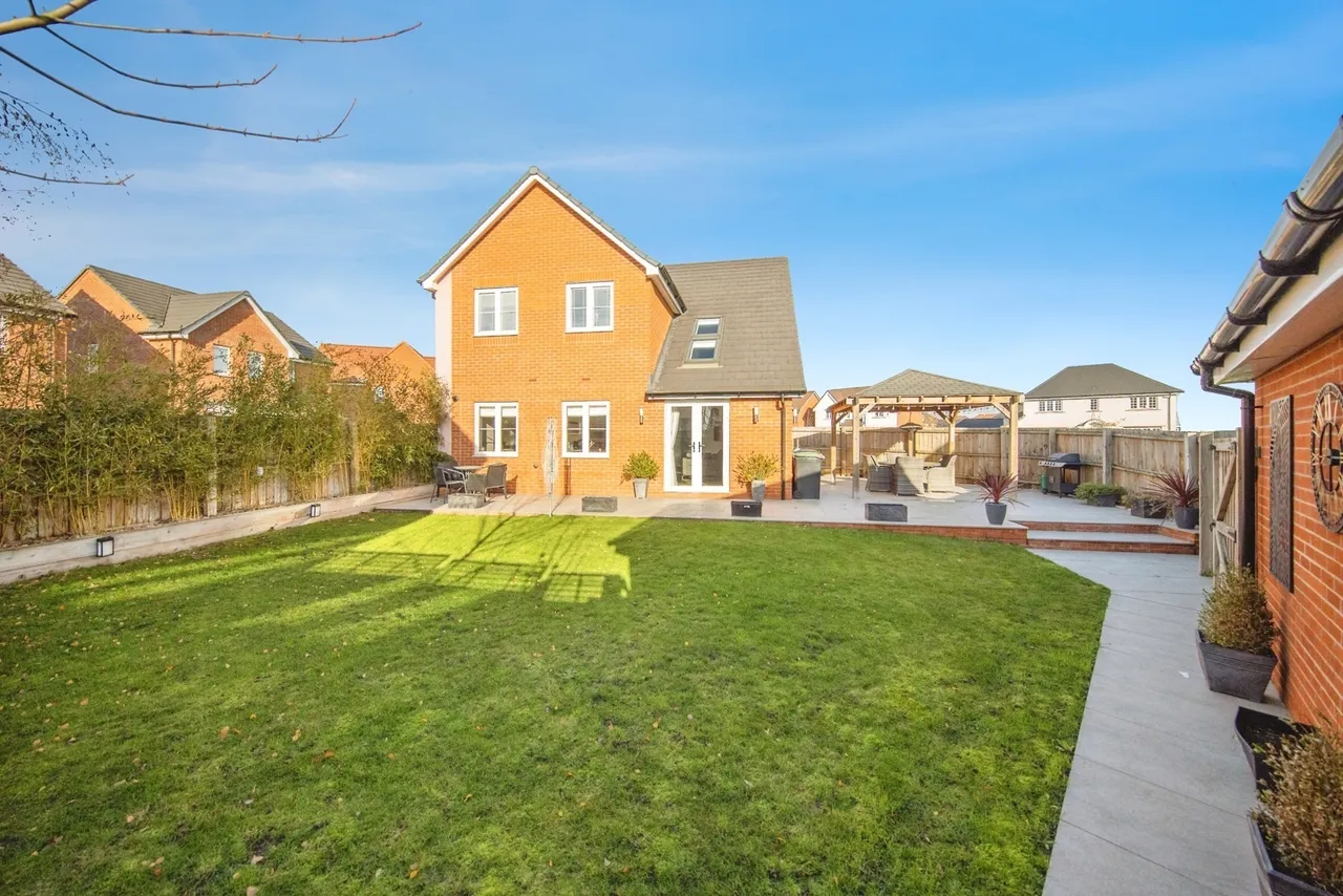 Chamomile Close, Stowupland, Stowmarket, Suffolk, IP14, photo 4
