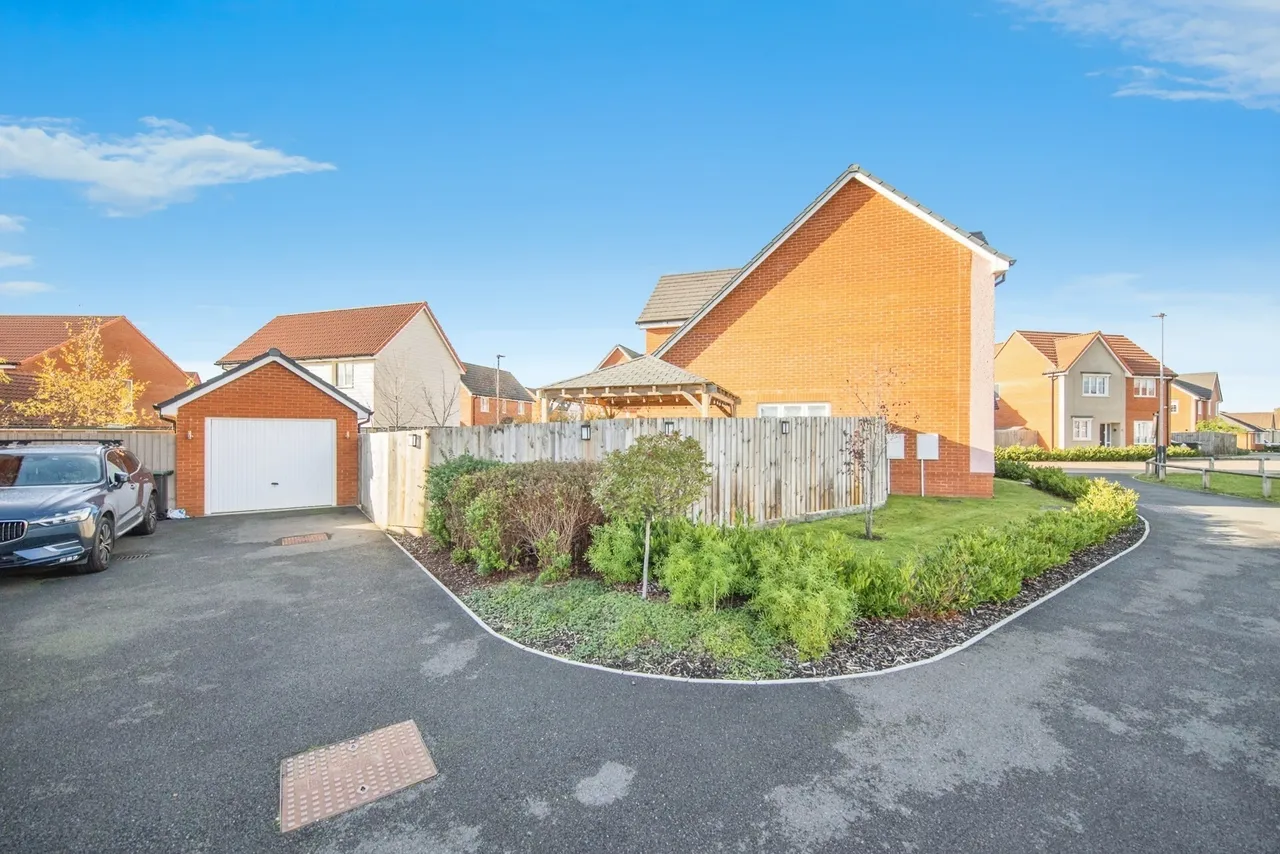 Chamomile Close, Stowupland, Stowmarket, Suffolk, IP14, photo 20