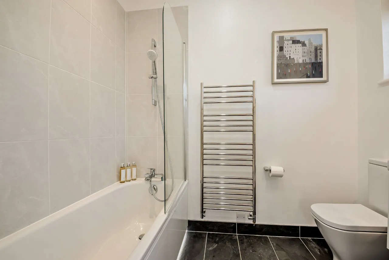 Tydehams, Newbury, RG14, photo 12