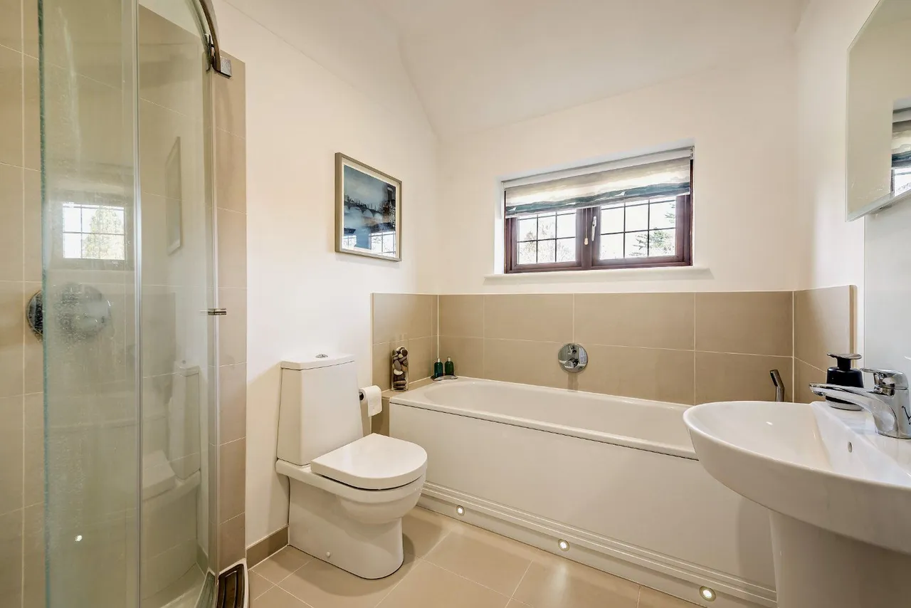 Tydehams, Newbury, RG14, photo 15