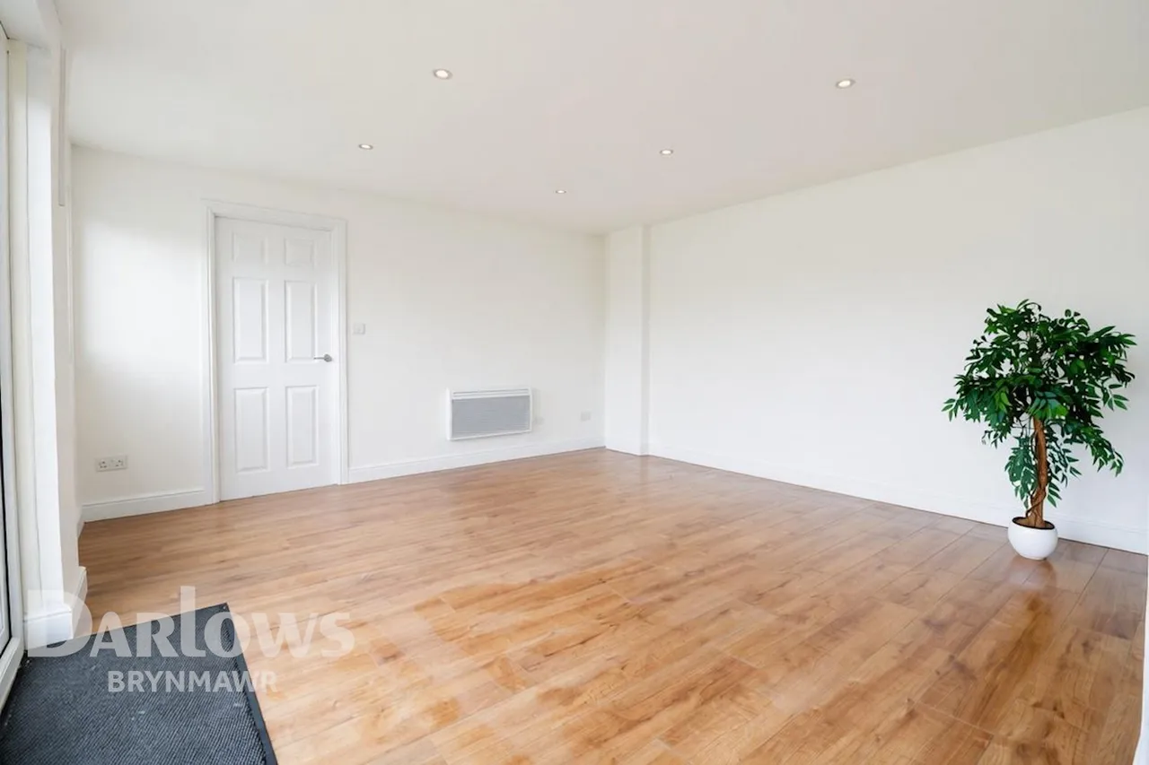 Brynbach Street, Tredegar, photo 16