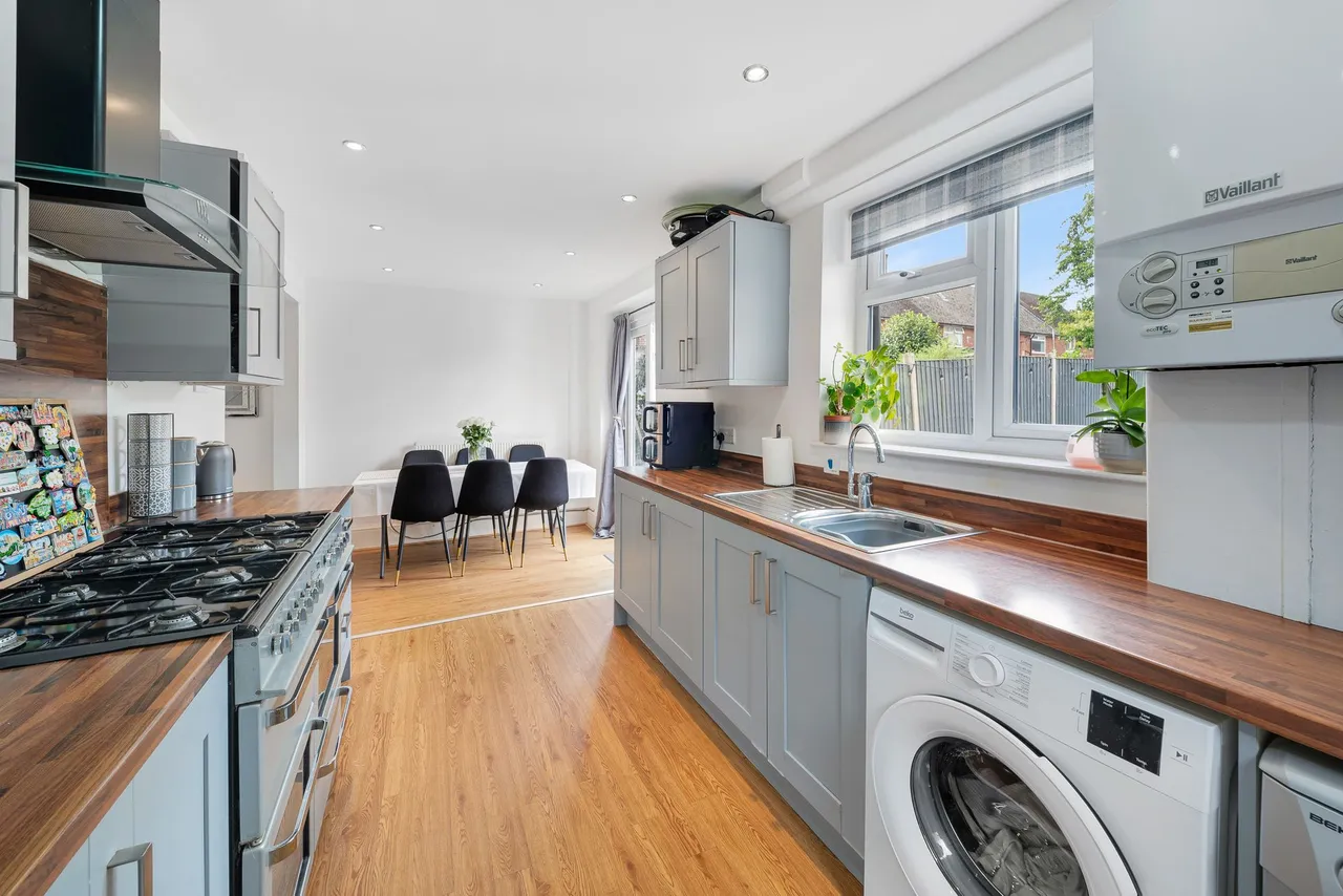 Woodvale Road, Woolton, Liverpool, Liverpool, L25 8RZ, photo 5