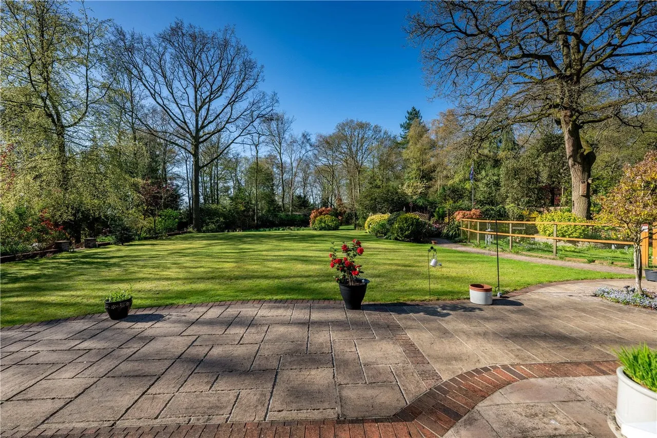 Long Road, Framingham Earl, Norwich, Norfolk, NR14, photo 6