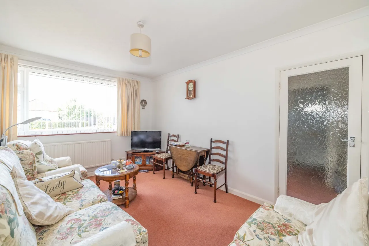 Trueman Close, Blean, CT2, photo 2