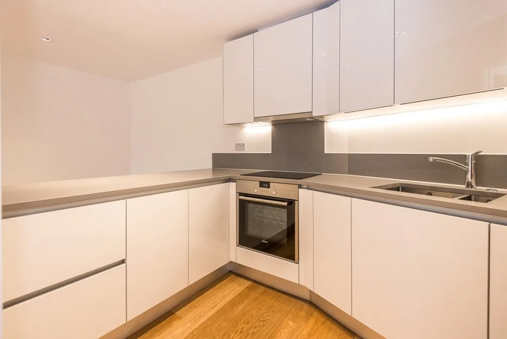 Longfield Avenue, Ealing, W5, photo 6