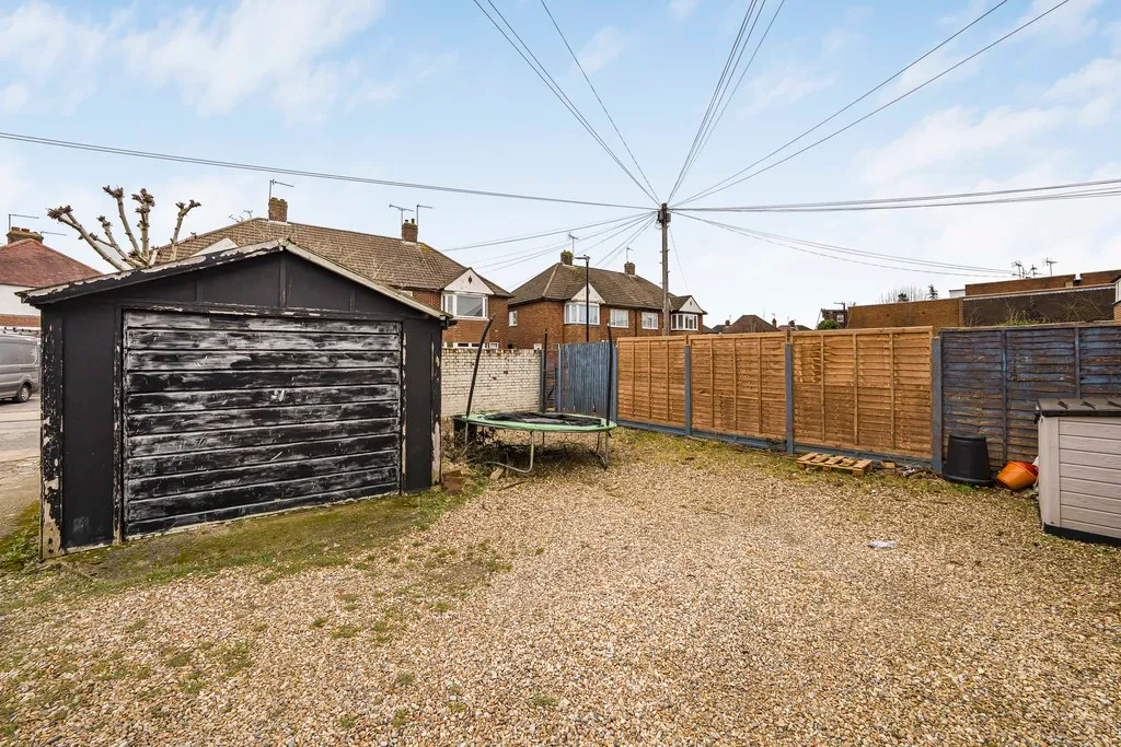 Churchill Close, Hillingdon, UB10, photo 10