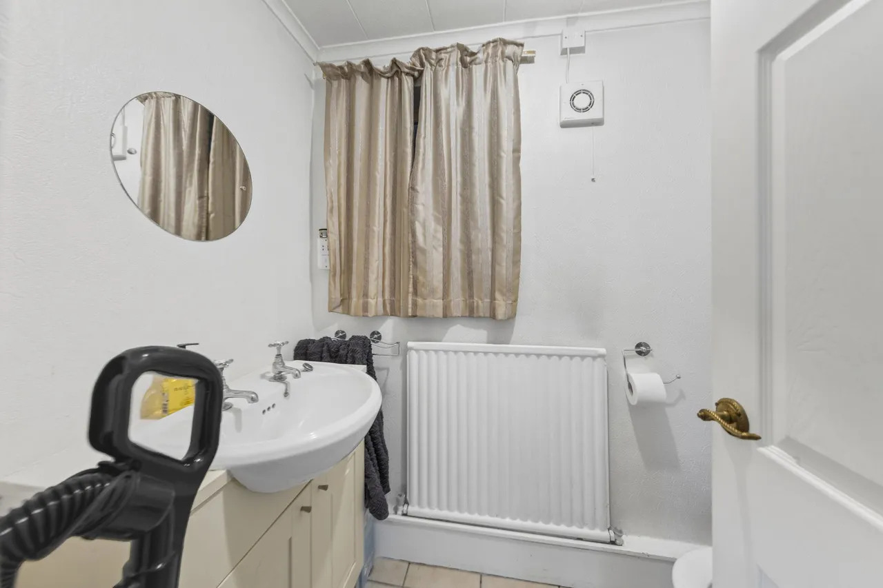 Burnsall Avenue, Lowton, Warrington, Warrington, WA3 2LT, photo 10