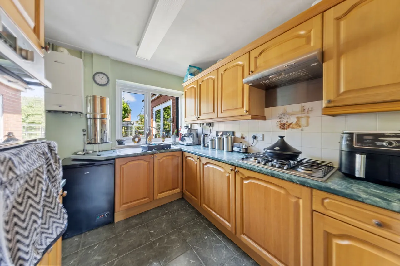 Burnsall Avenue, Lowton, Warrington, Warrington, WA3 2LT, photo 6
