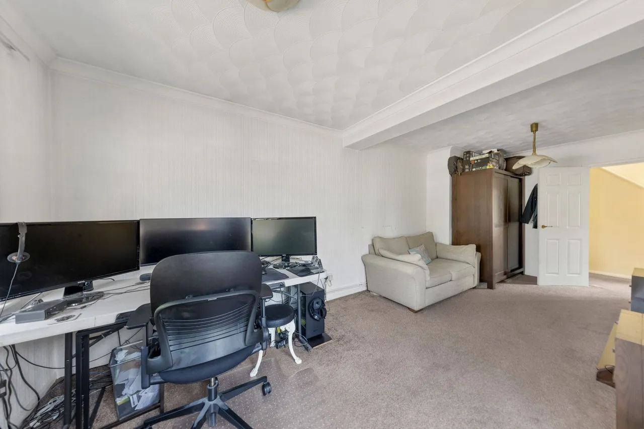 Burnsall Avenue, Lowton, Warrington, Warrington, WA3 2LT, photo 9