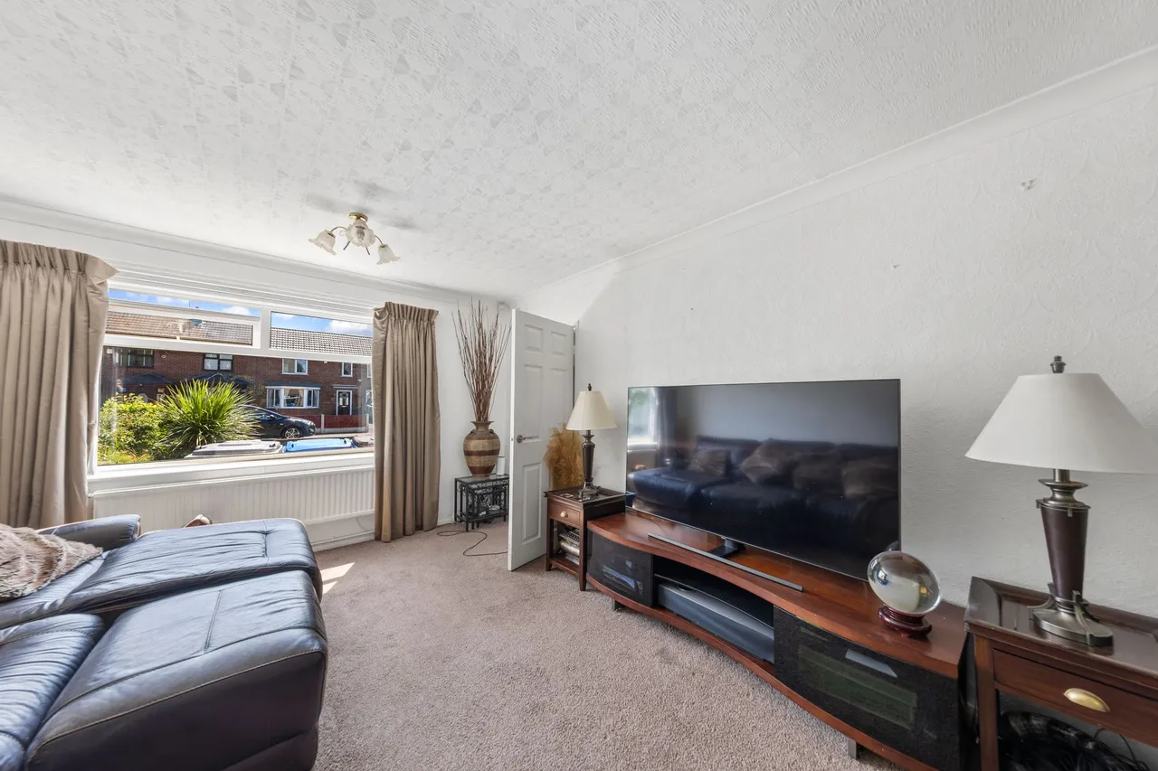 Burnsall Avenue, Lowton, Warrington, Warrington, WA3 2LT, photo 8