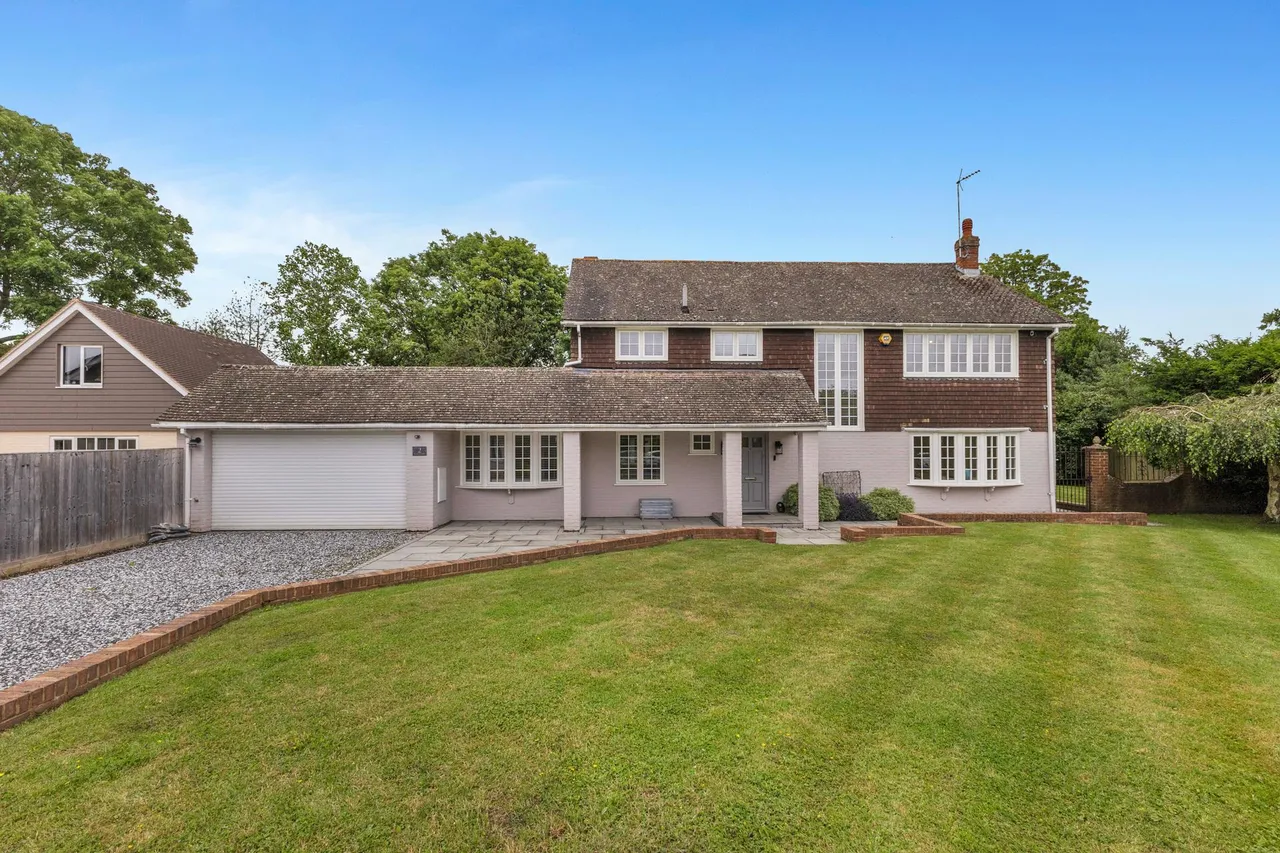 Roses Close, Cublington, LU7, photo 19