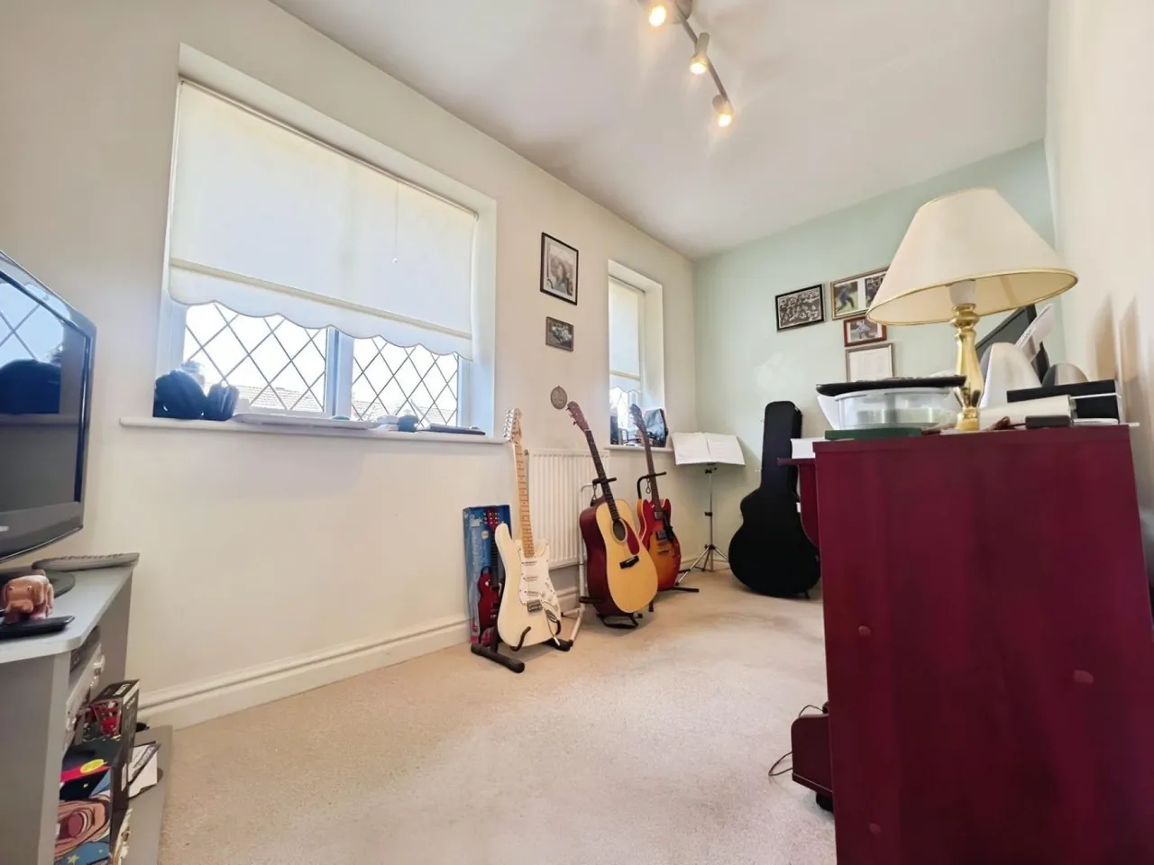 Moreton Drive, Leigh, photo 12