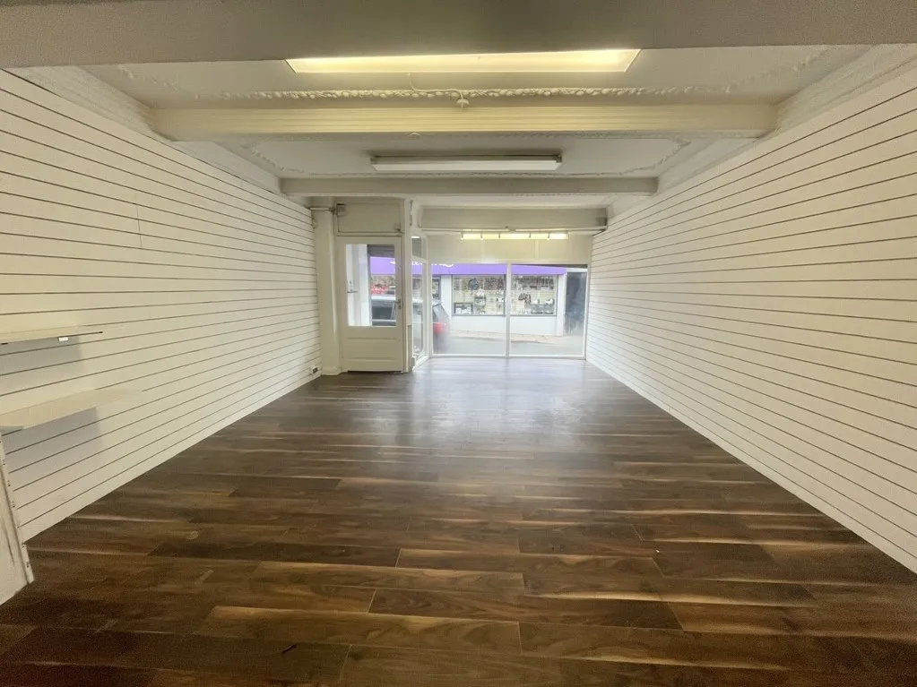 Cheapside, Cleckheaton BD19 5AF, photo 4