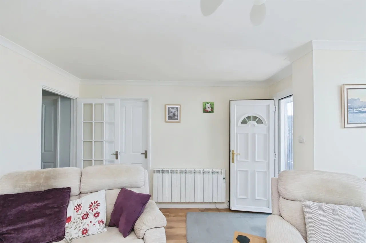 Lundy Walk, Eastbourne, BN23, photo 5