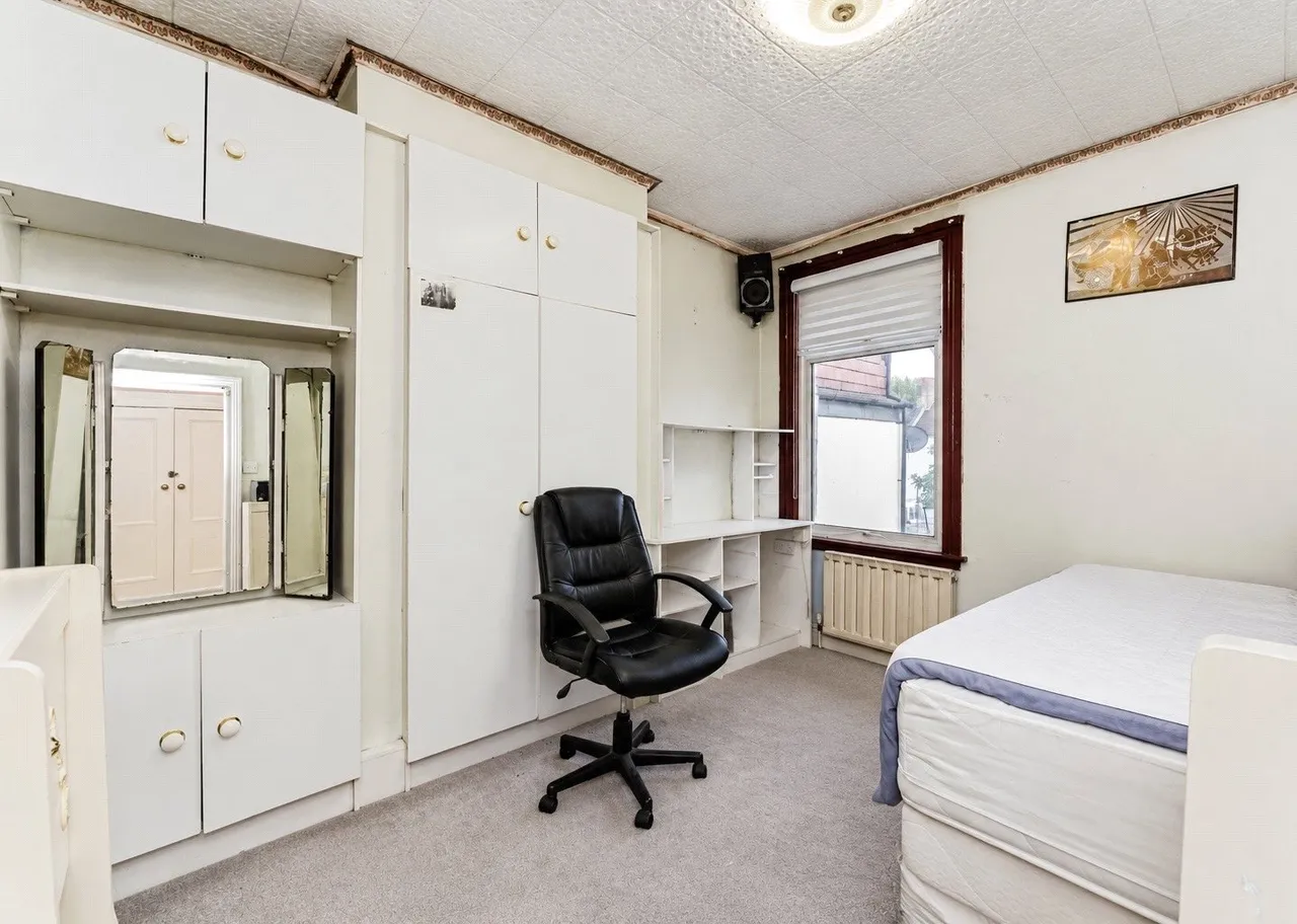 Caledon Road, East Ham, E6, photo 11