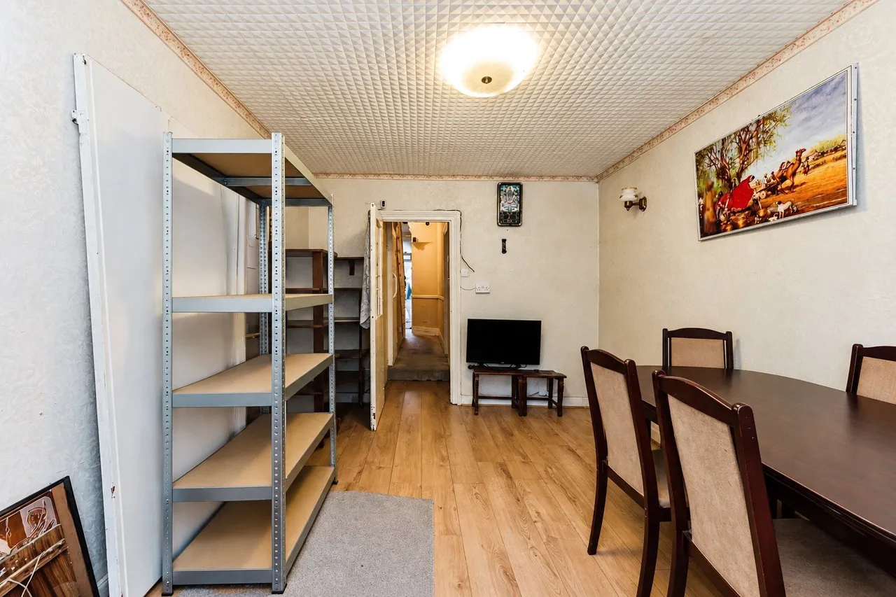 Caledon Road, East Ham, E6, photo 5