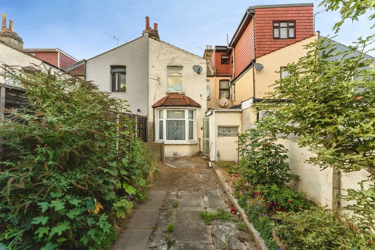 Caledon Road, East Ham, E6, photo 14