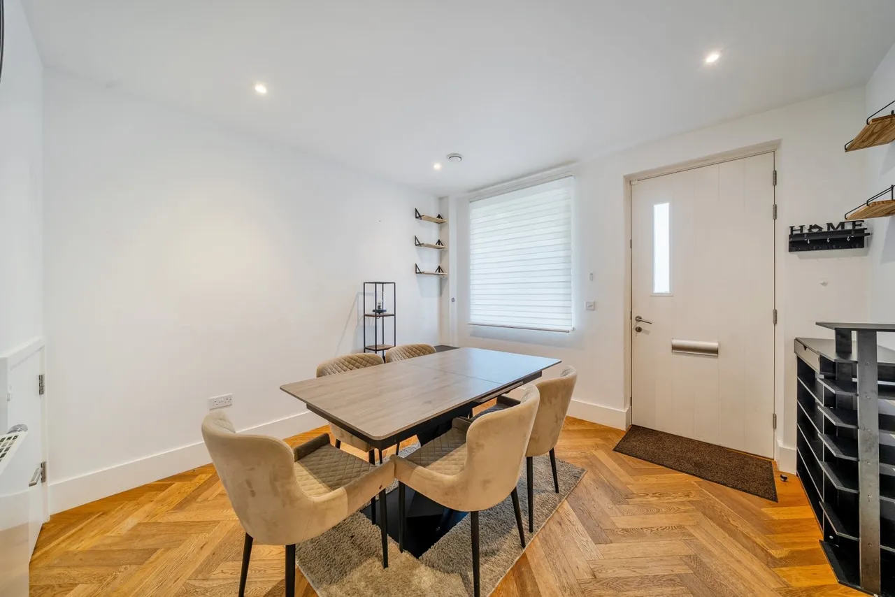 Ravensdale Gardens, London, SE19, photo 8
