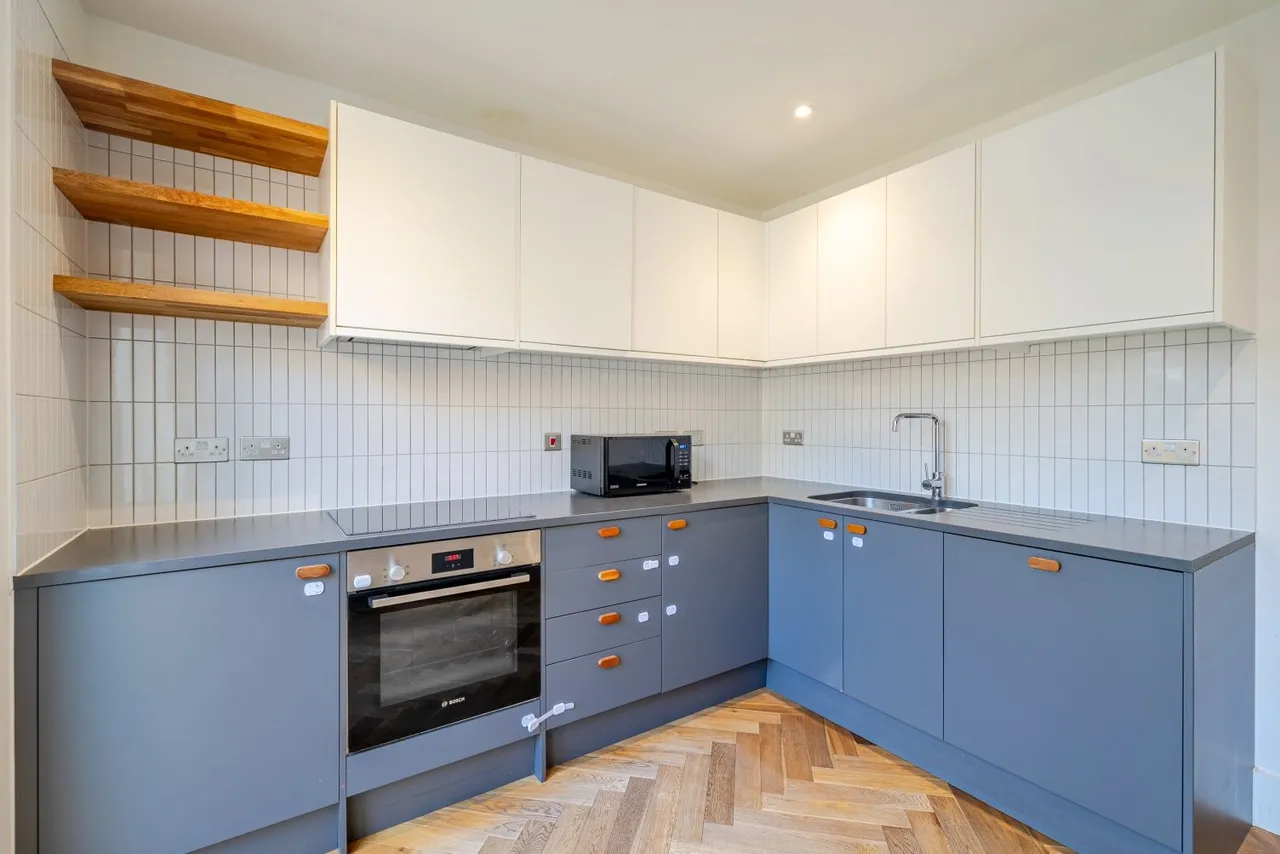 Ravensdale Gardens, London, SE19, photo 14
