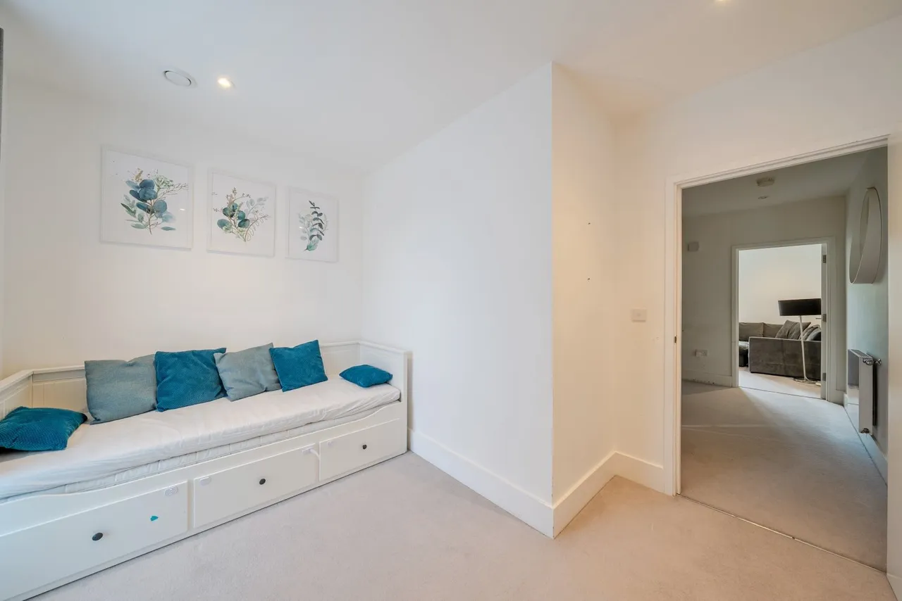 Ravensdale Gardens, London, SE19, photo 10