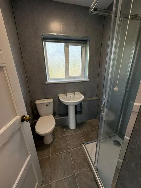 Wyrale Drive, Nottingham, NG8, photo 16