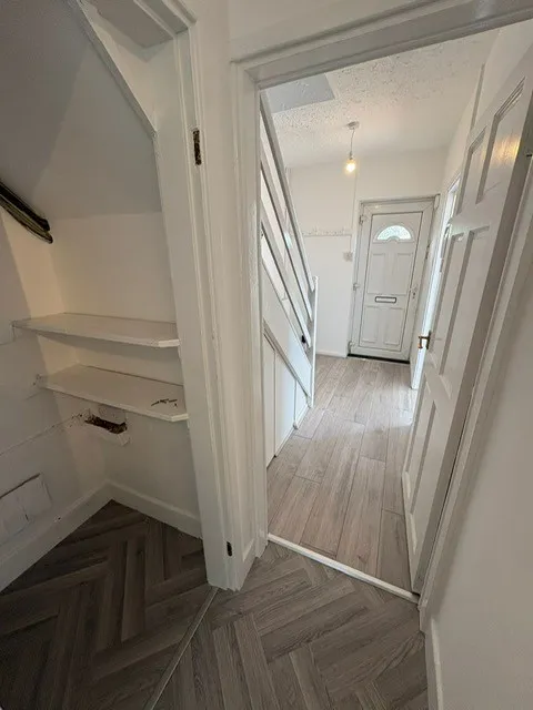 Wyrale Drive, Nottingham, NG8, photo 3