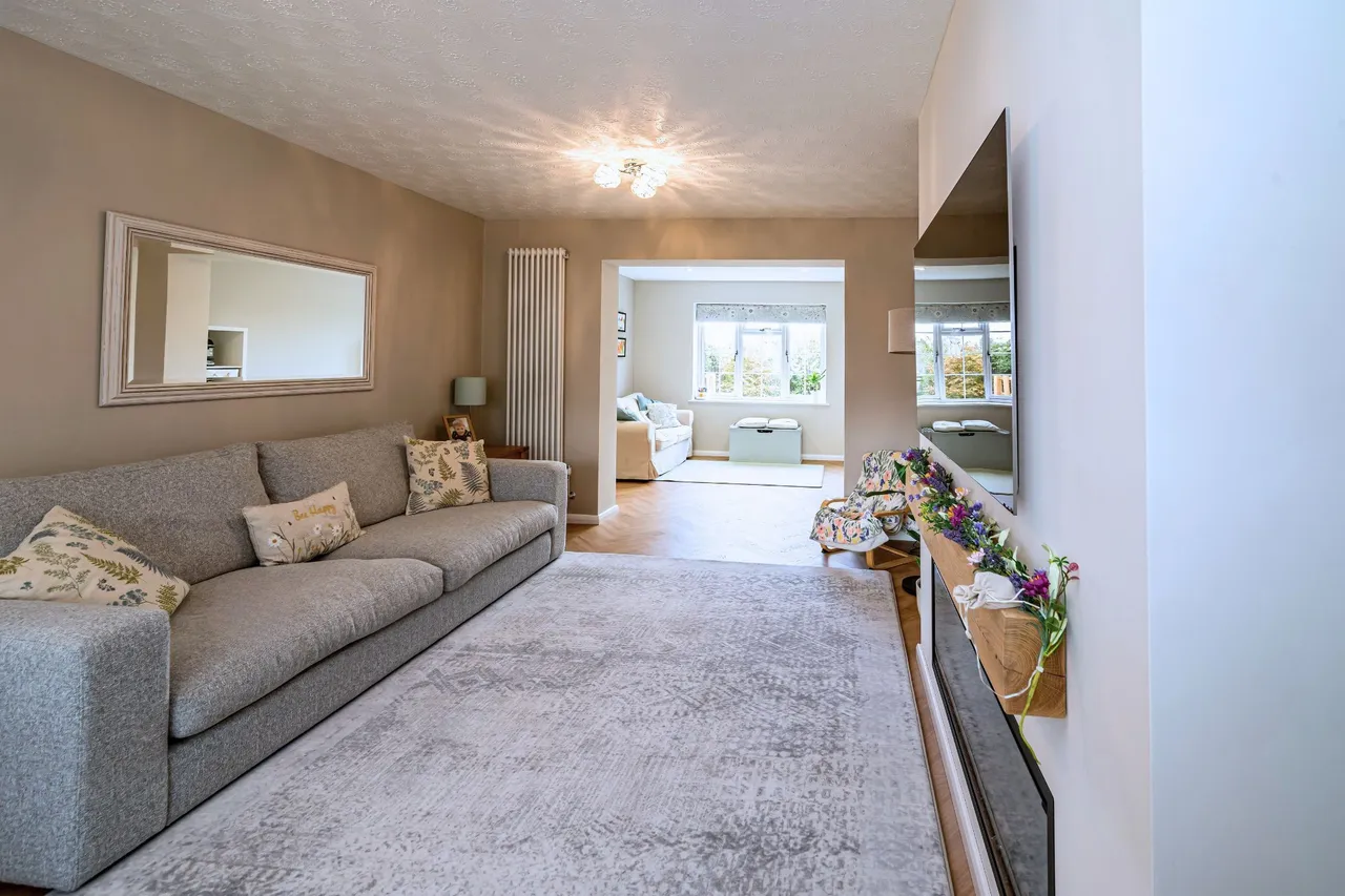 Webster Road, The Furlongs, Aylesbury, photo 11