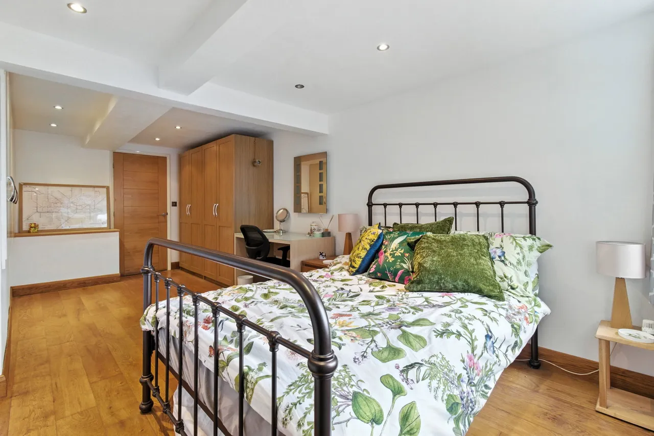 Forde Close, Abbotskerswell, TQ12, photo 13