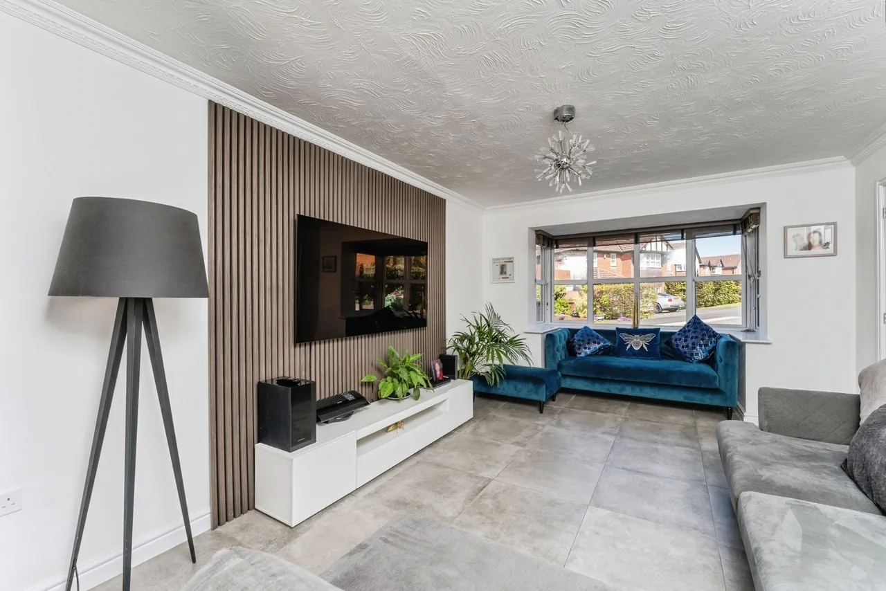 Rhuddlan Road, Acrefair, LL14, photo 4